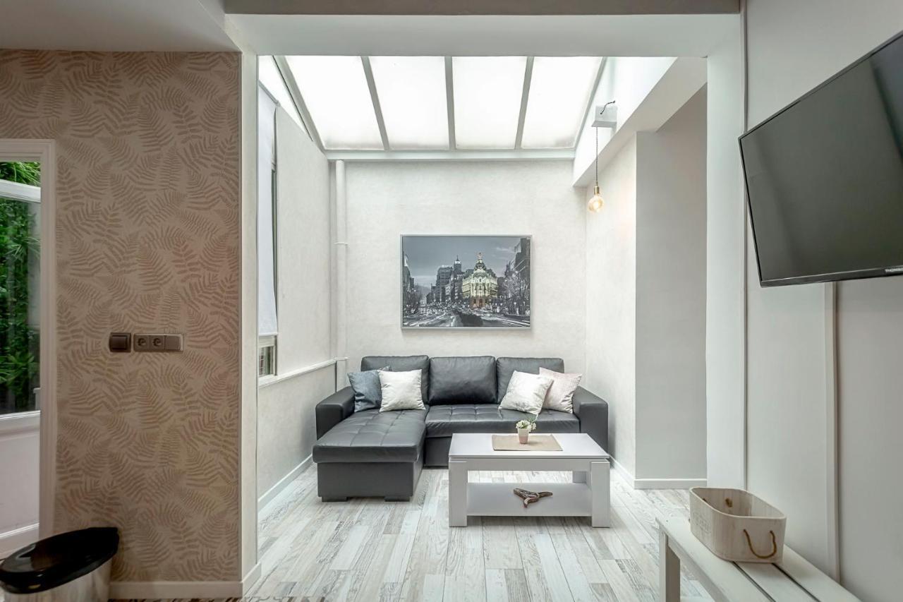En Las Nubes De Madrid Atico En Calle Fuencarral Fnc22A1 Apartment ภายนอก รูปภาพ